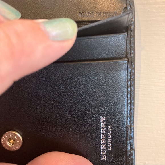 ❌SOLD❌ Burberry Haymarket Check Small French Purse - Picture 5 of 9